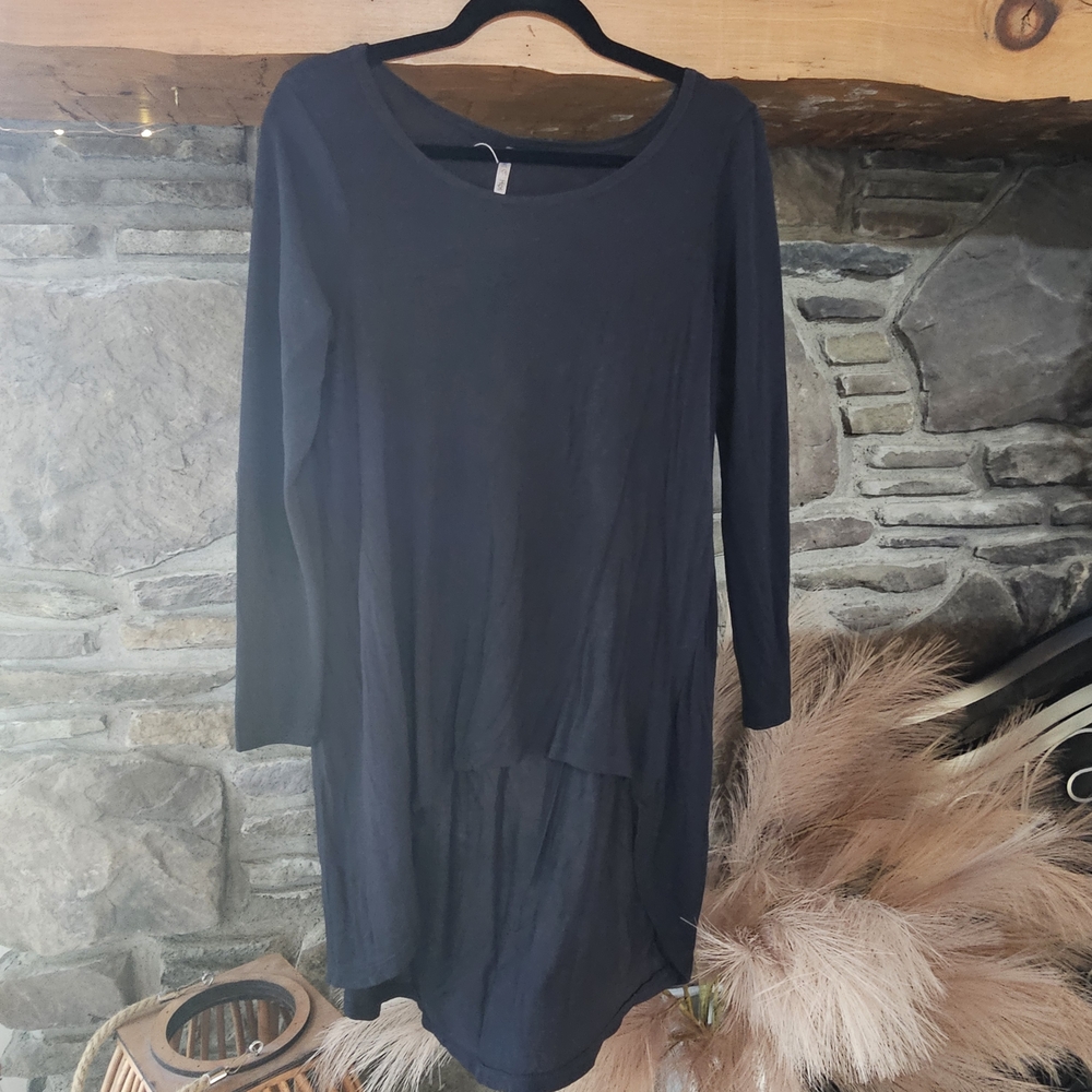 Heart Hips Black Long Sleeve Dress
